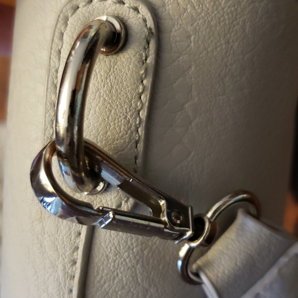 Purse - Picture 9 of 11